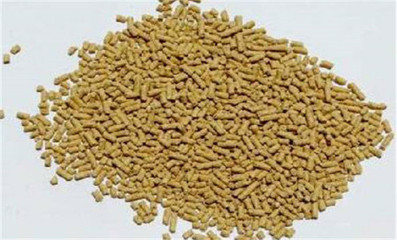 豬飼料的配方怎么配才長得快 豬飼料的配制方法